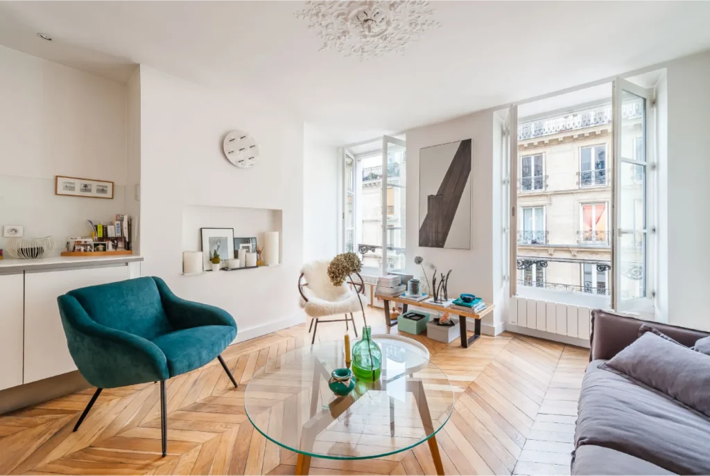 Petit Salon Lumineux